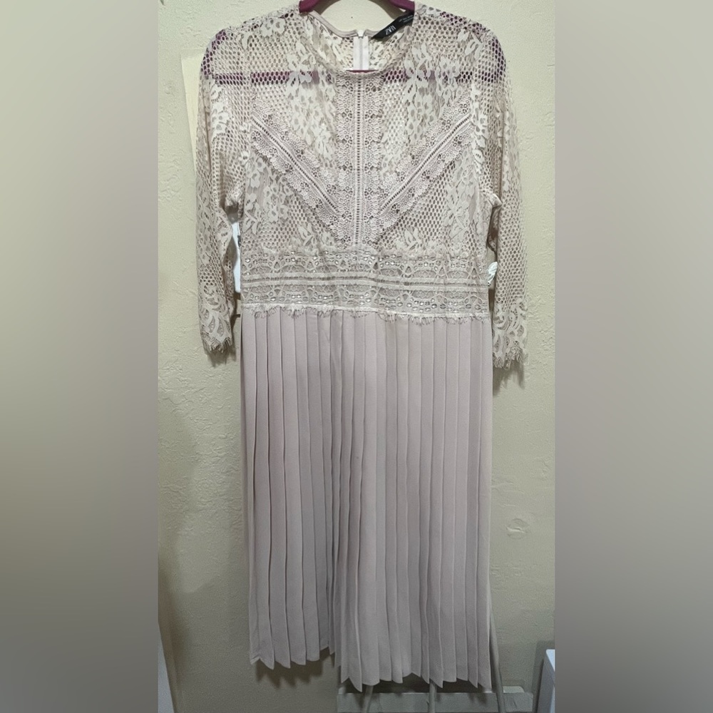 Zara Blush Pink Lace Pleated Midi Dress